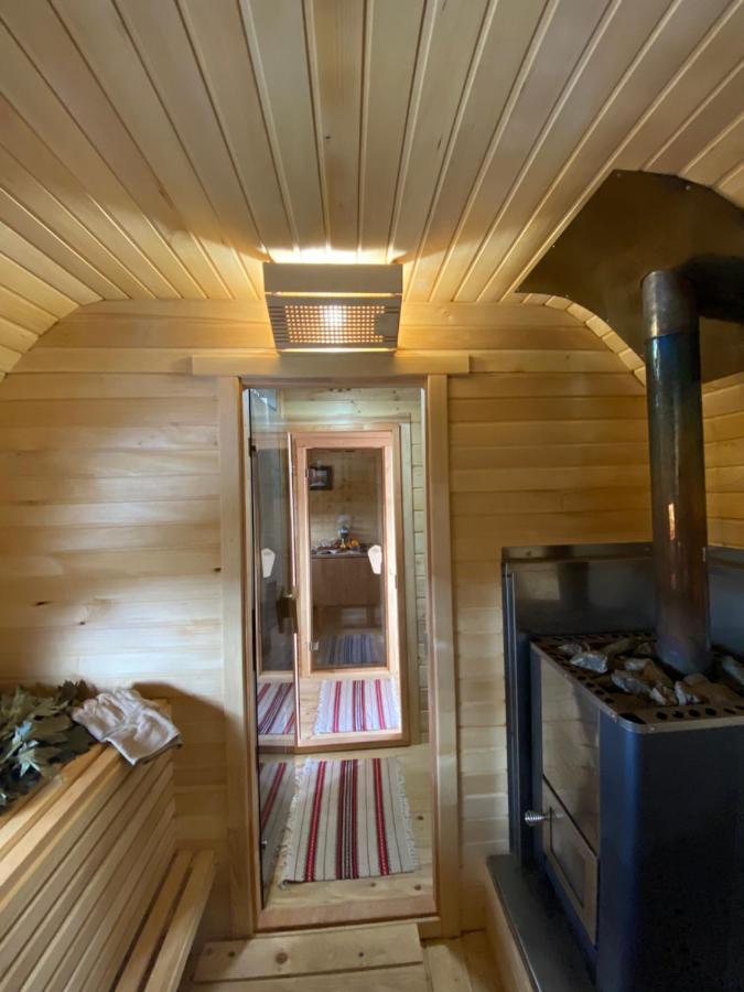 Hotel Three Korony Skhidnytsia Dış mekan fotoğraf